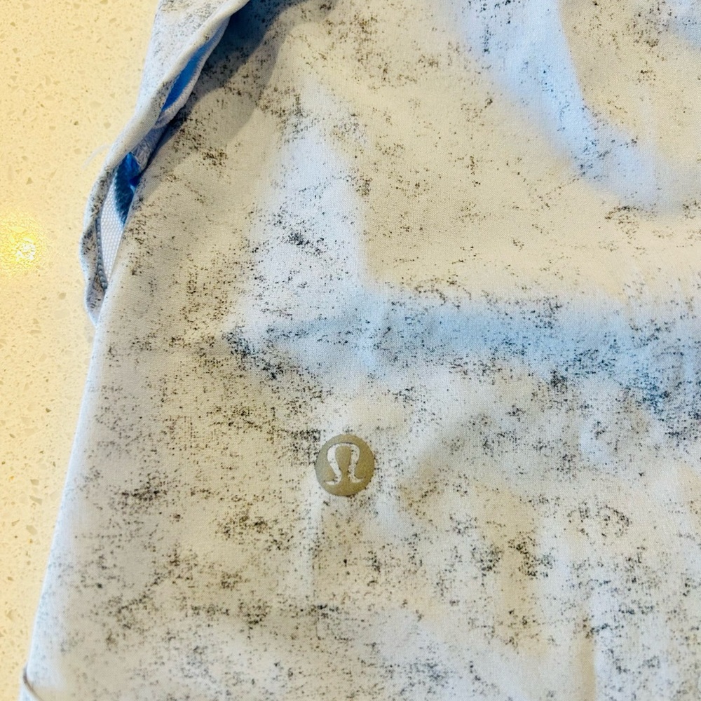 LuLuLemon Athletica golf/tennis skirt - fits size 4 - Picture 3 of 4